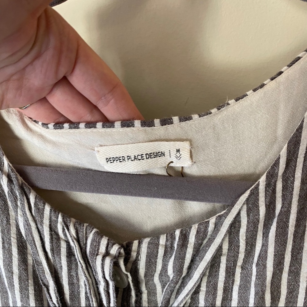 Boutique striped jumpsuit - Picture 5 of 9